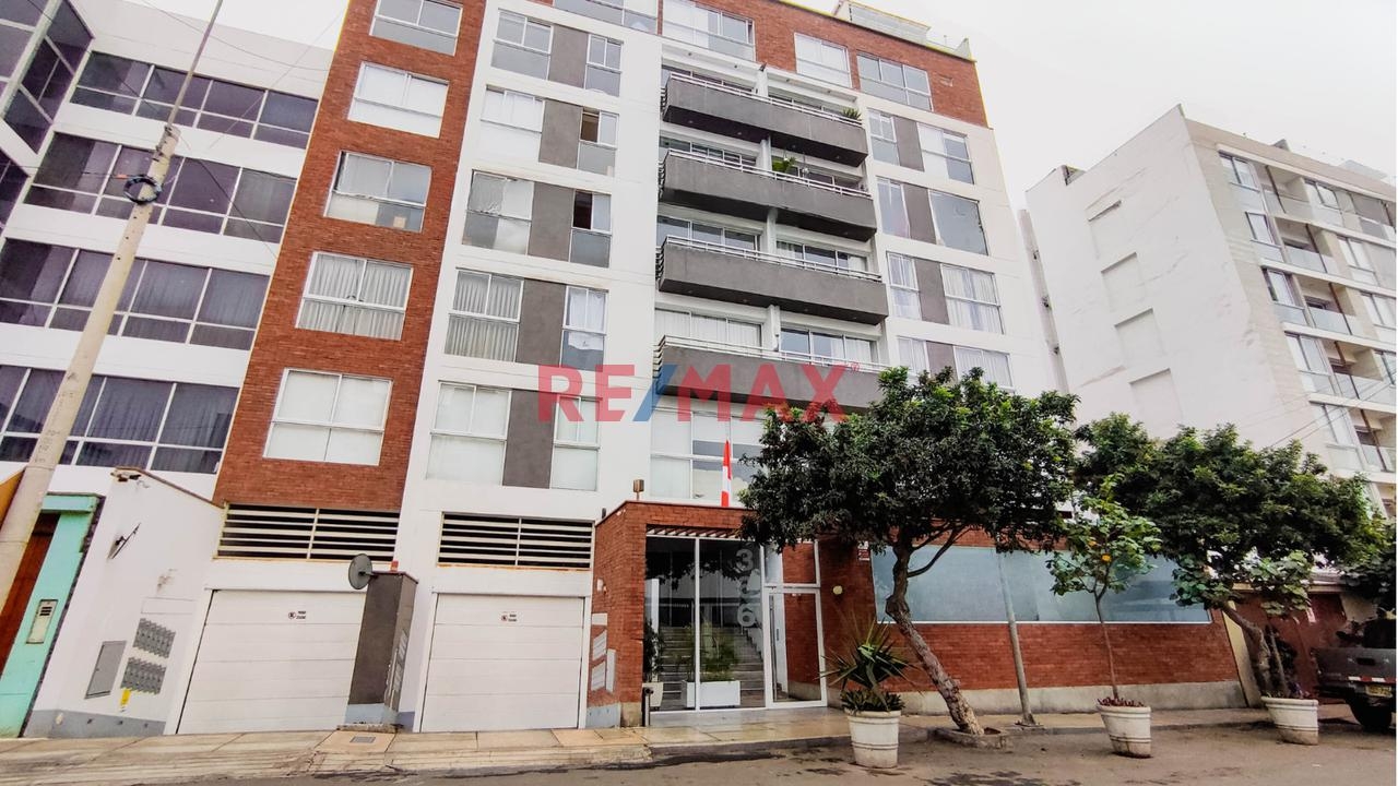 departamento - venta - Area: 0.00m2 - Departamento en la Mejor Zona de Miraflores, a Solo 2 Cuadras Del Malecon