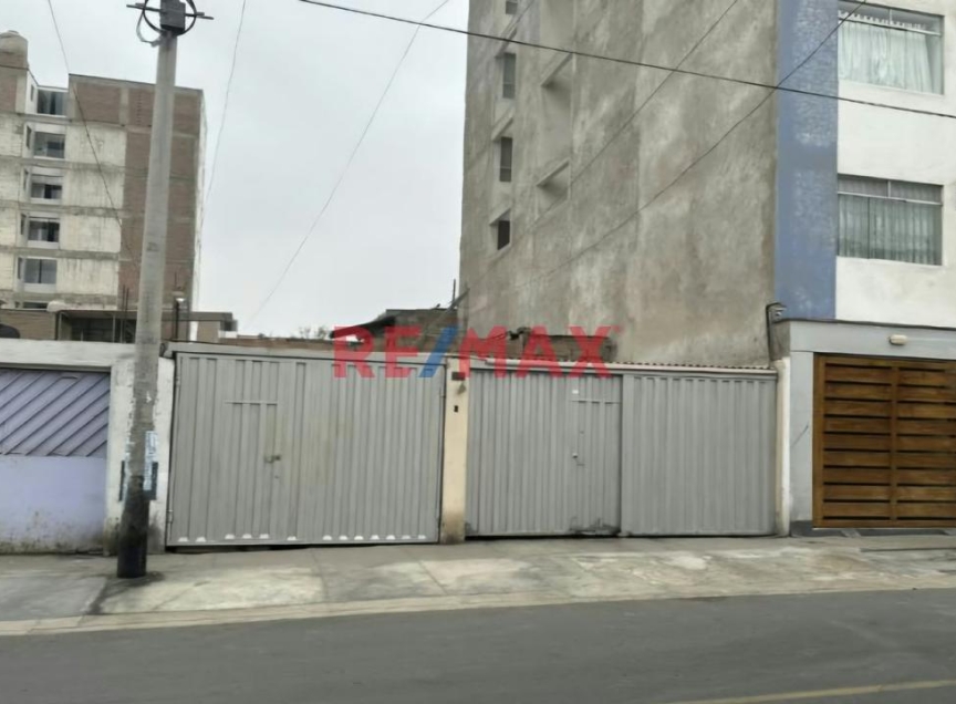 casa - venta - Area: 160.00m2 - Casa Como Terreno En Venta – 160 M2